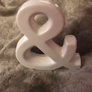 Ceramic Ampersand Symbol &